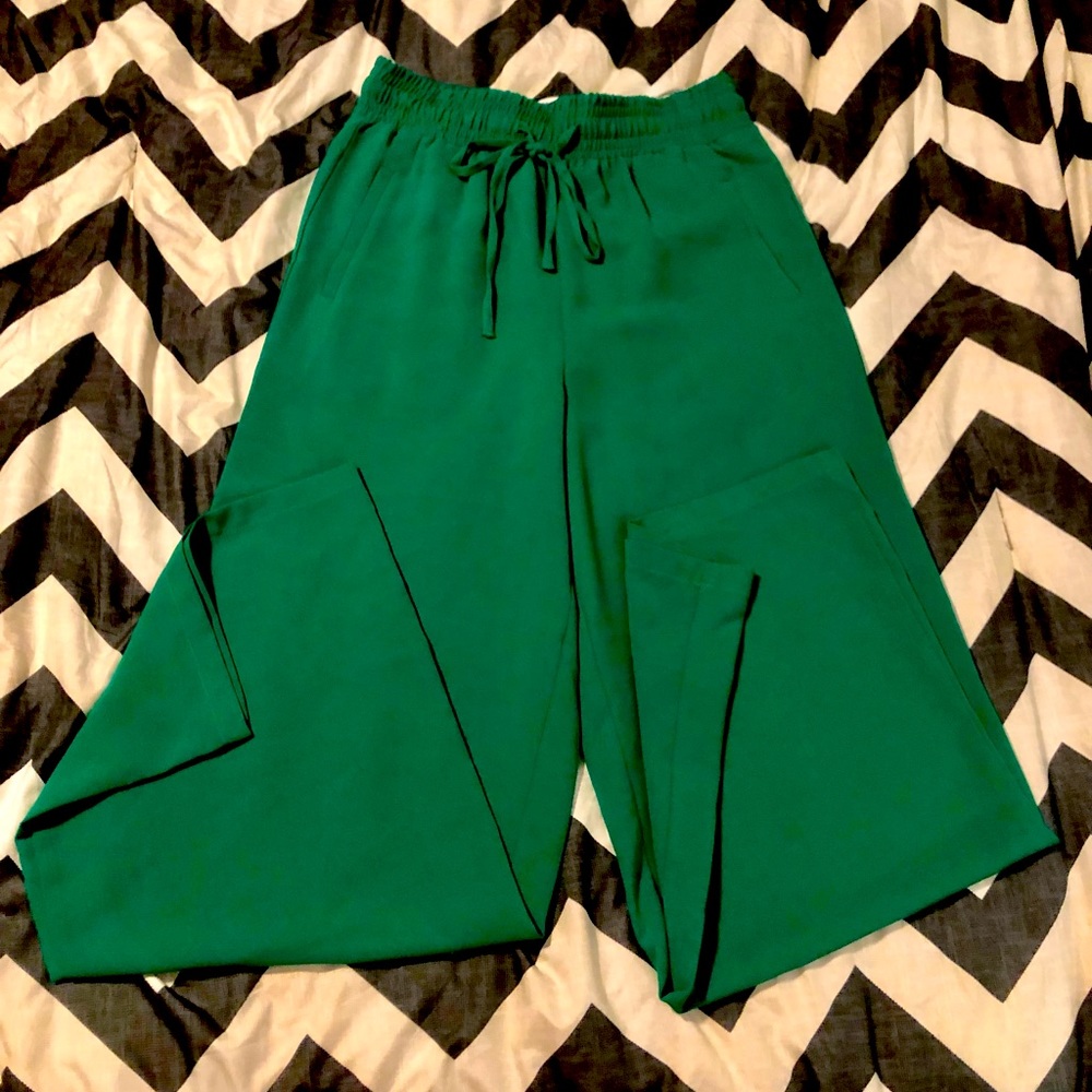 A. Calvin by Flying Tomato “Sampson” green pants.